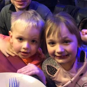 Meet your Posher, Tracy